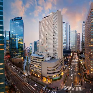 Hilton Отель